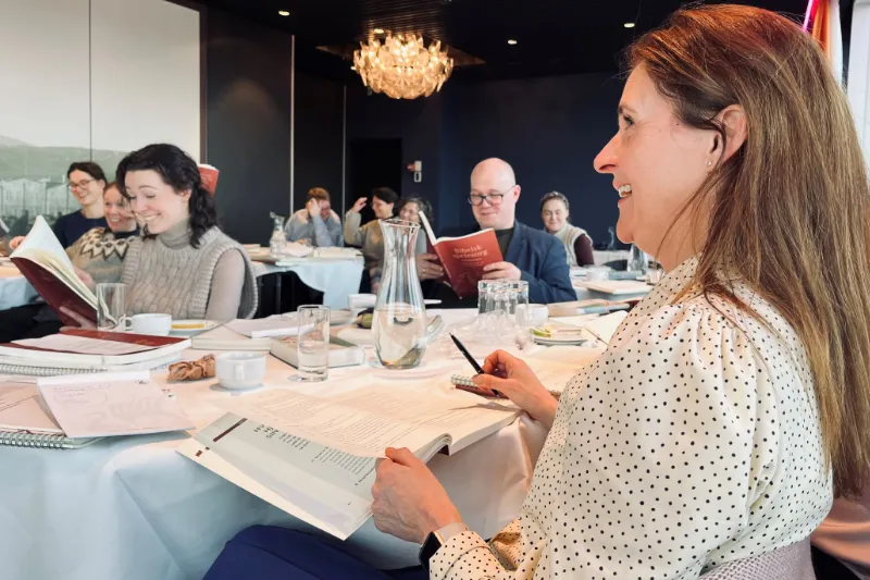 Præster og sundhedspersonale undervises i modul 1 på Færøerne