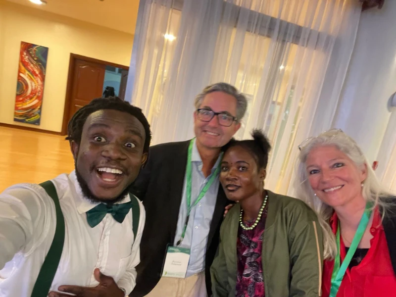 Synne Garff og Rasmus Nøjgaard i udveksling og inspirerende møder med øvrige deltagere på konferencen